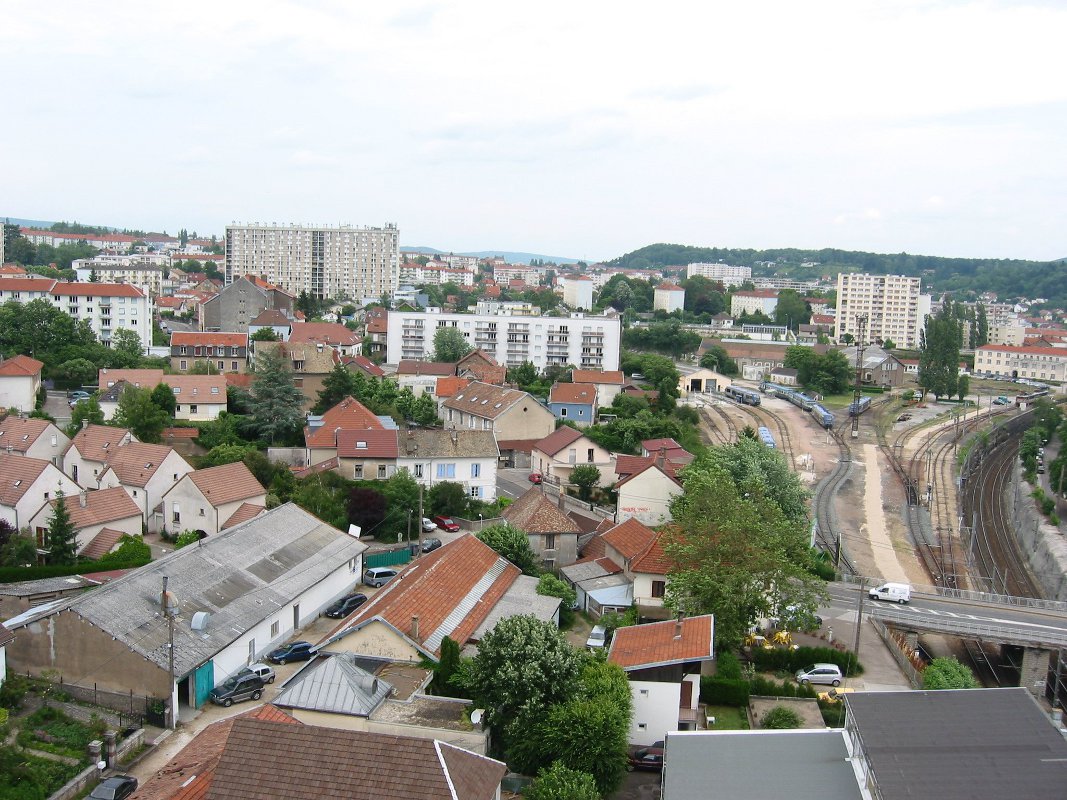 rue des Cras en 2004 du pont aux Oiseaux