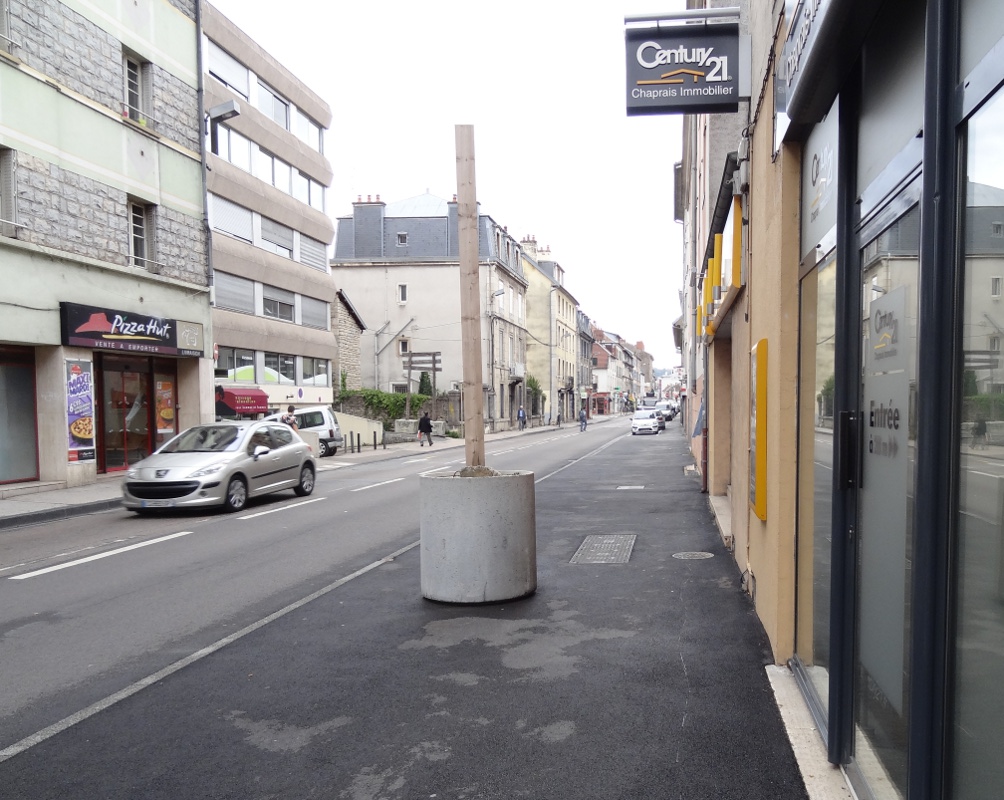 bloc de béton rue de Belfort