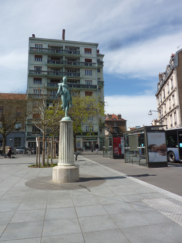 Statue Flore sans fleurs 20 avril 2015