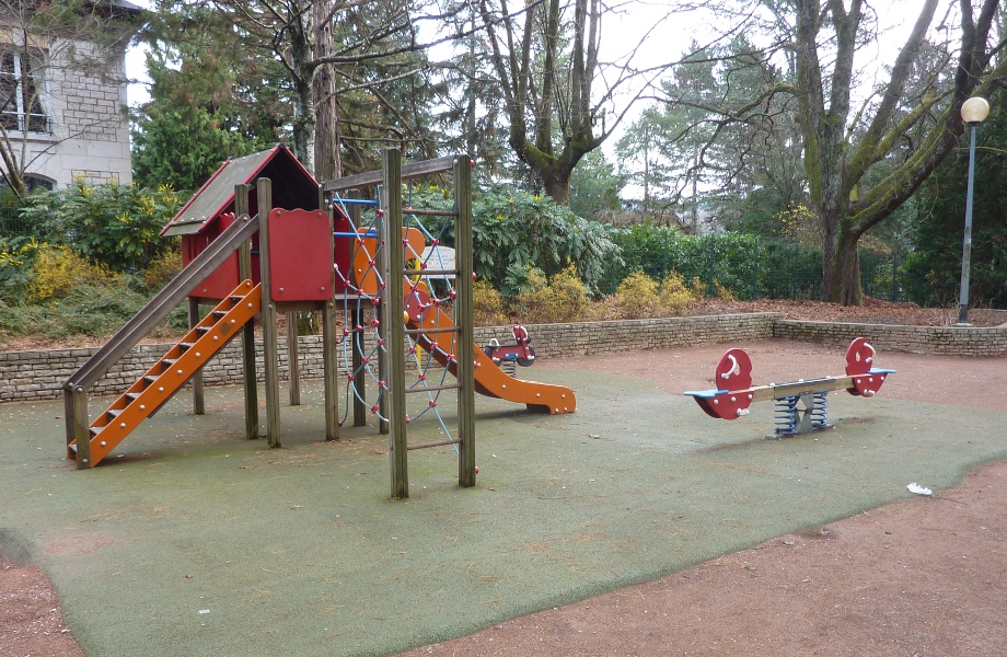 aire de jeu du Parc des Chaprais