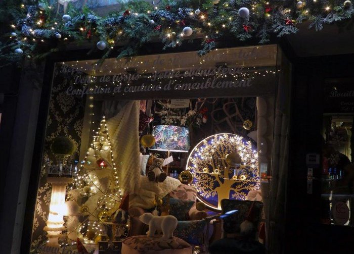 déco de noël place Flore