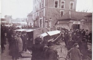 tram renversé en décembre 1908