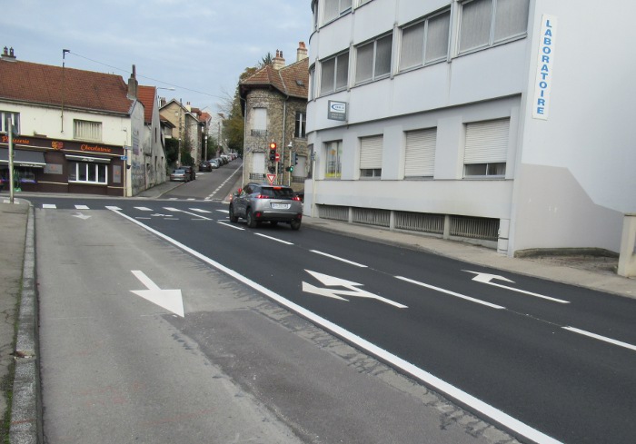 marquage au sol rue Chopard