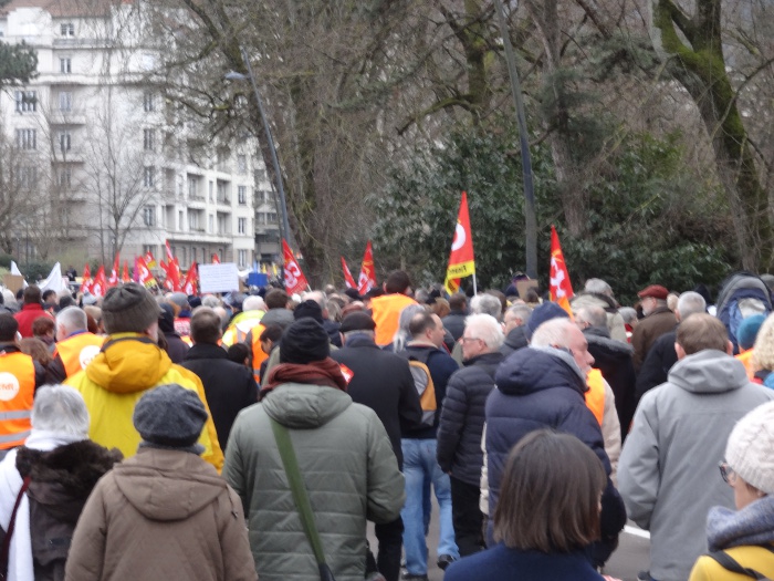 manif-7mars23-av Droz