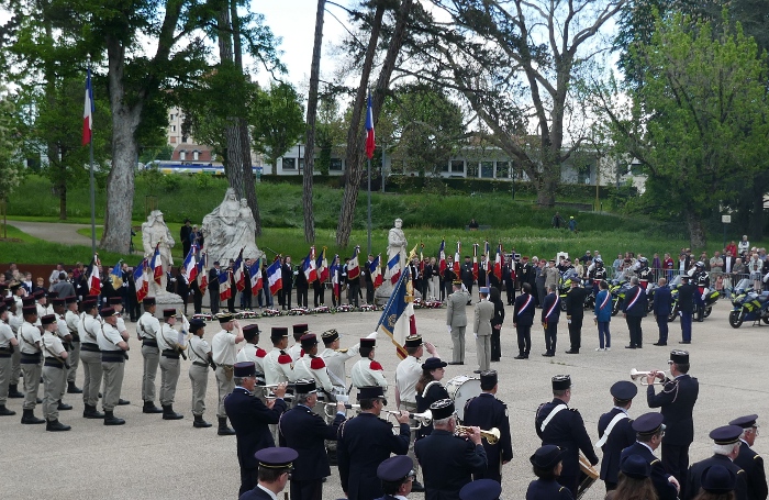 Cérémonie du 8 mai 23