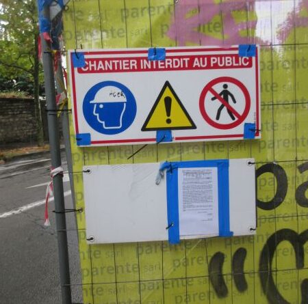 travaux trottoir barré